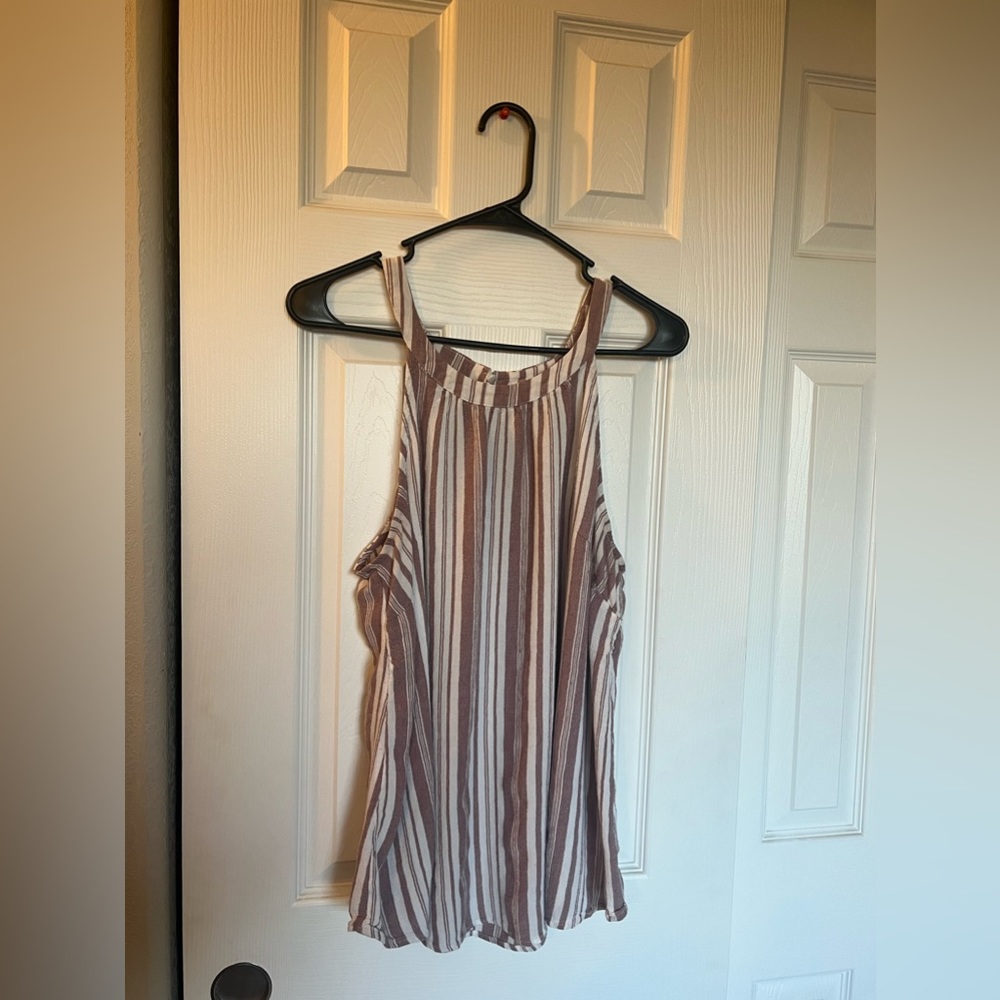 Torrid halter neck tank